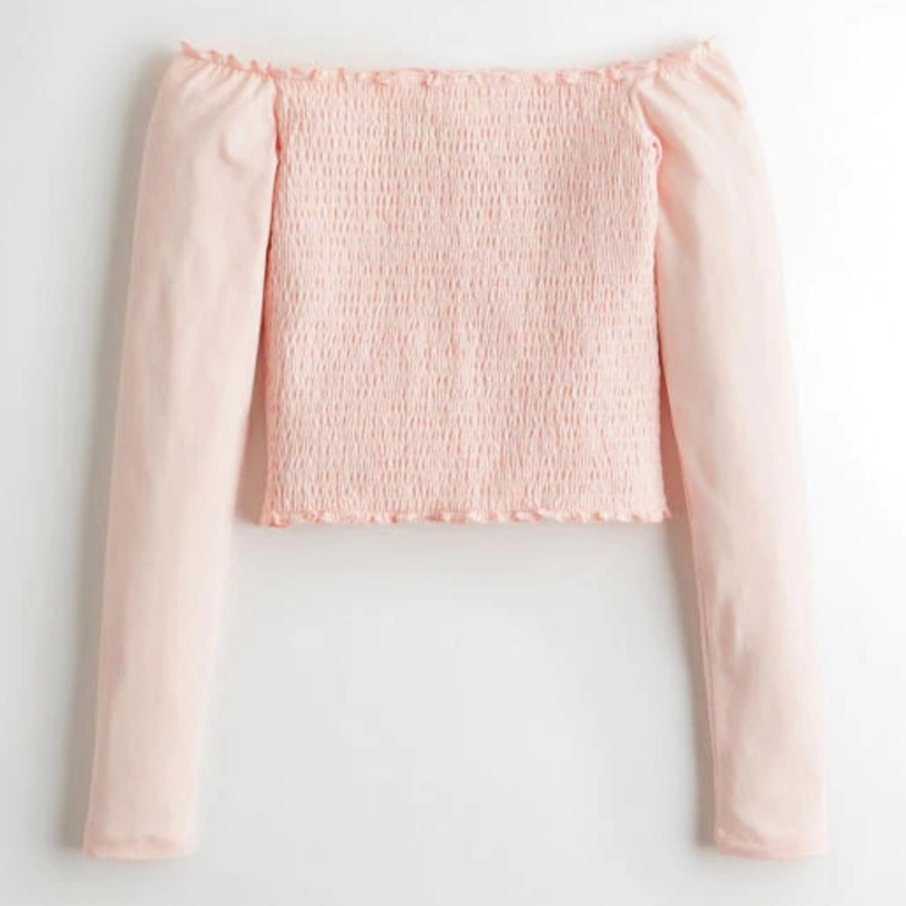 🍒NWT🍒 HOLLISTER OFF SHOULDER CROP TOP - Picture 3 of 4